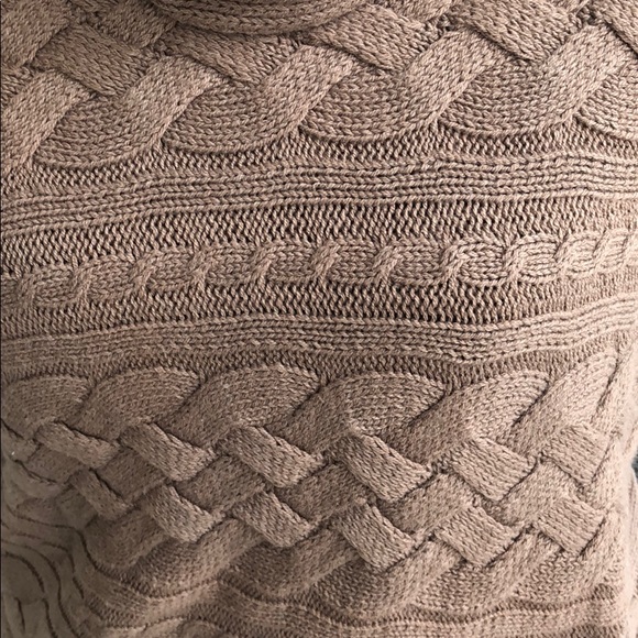 Sonoma Short Sleeve Cowl - Picture 4 of 8